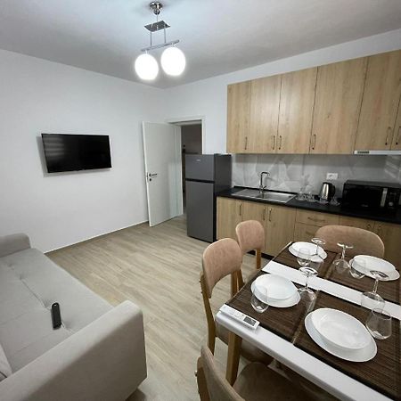 Kevi 'S Place 티라나 외부 사진
