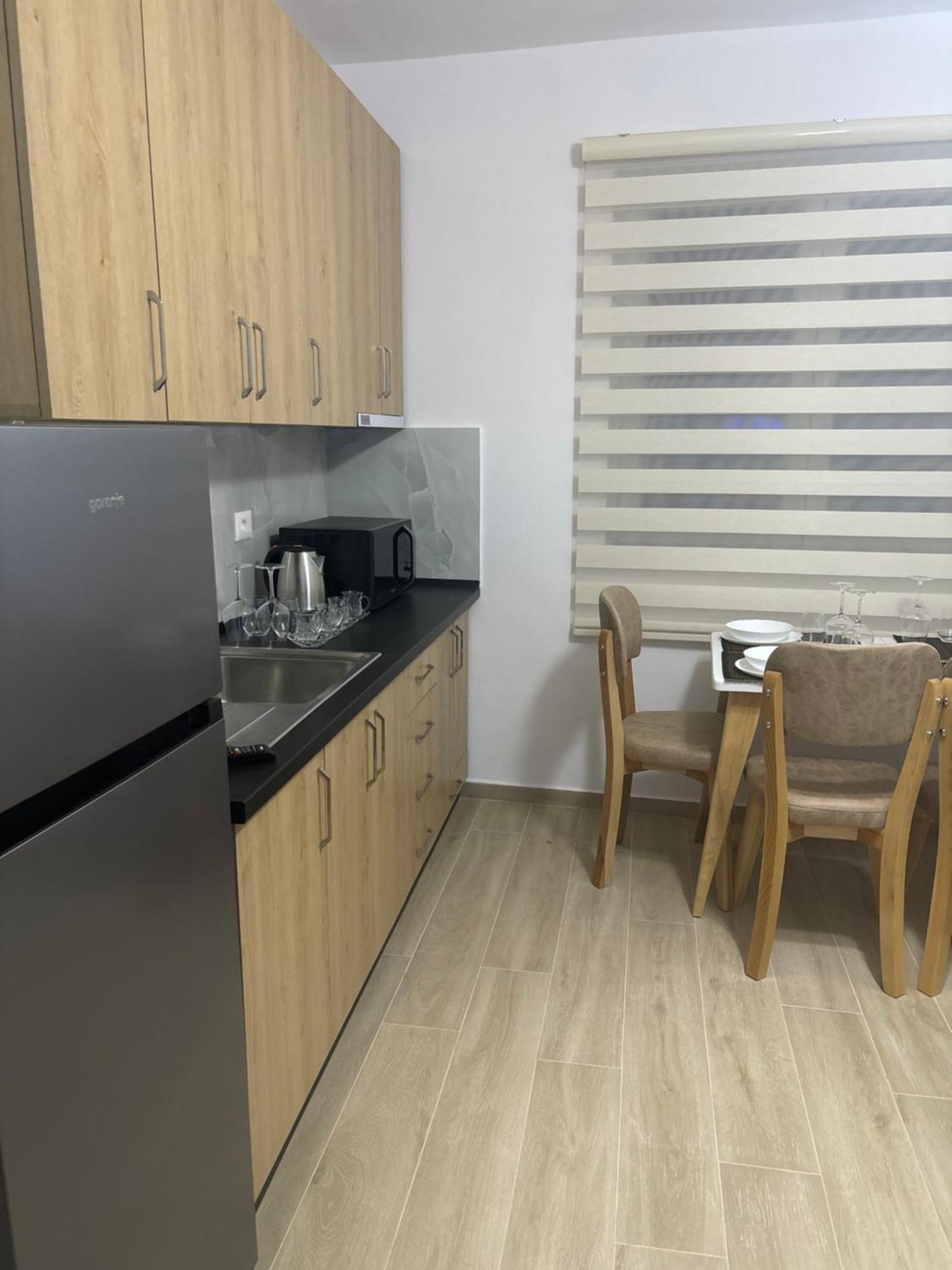 Kevi 'S Place 티라나 외부 사진